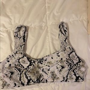 Great quality never worn. just the top